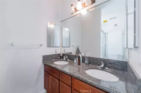 Bath - 636 E 220th, Carson, CA 90745 photo 3 of 4