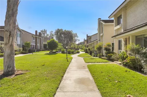 Exterior - 14296 Suffolk, Westminster, CA 92683 photo 9 of 10