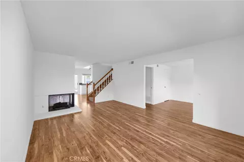 Living - 14296 Suffolk, Westminster, CA 92683 photo 2 of 7
