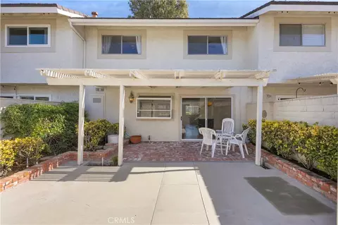 Exterior - 14296 Suffolk, Westminster, CA 92683 photo 5 of 10