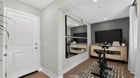 Entry Way - 500 Park Dr #19, Carson, CA 90745 photo 3 of 3