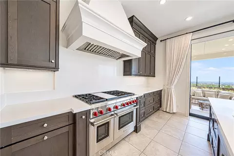 Kitchen - 166 Leafy Pass, Irvine, CA 92602 photo 3 of 3