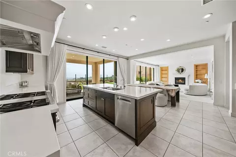 Kitchen - 166 Leafy Pass, Irvine, CA 92602 photo 2 of 3