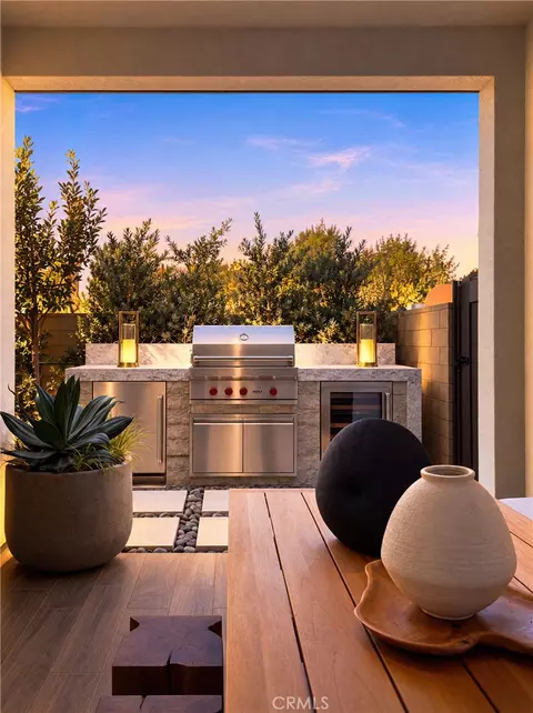 Exterior - 129 Shell, Irvine, CA 92618 photo 4 of 7