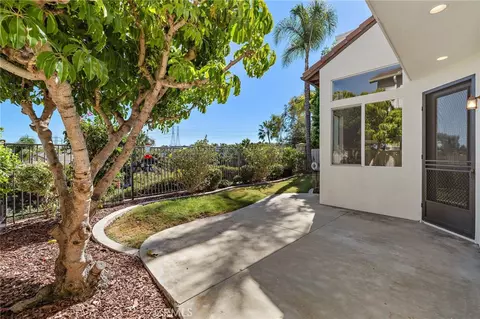 Exterior - 20 Corte Pasillo, San Clemente, CA 92673 photo 6 of 9