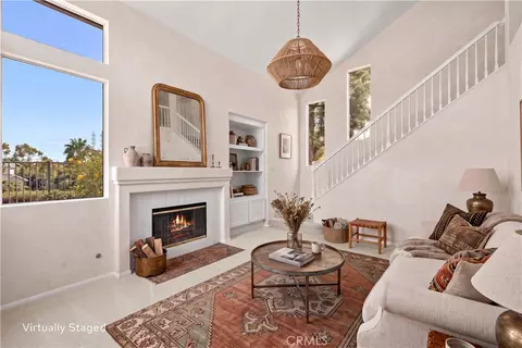 Living - 20 Corte Pasillo, San Clemente, CA 92673 photo 1 of 5