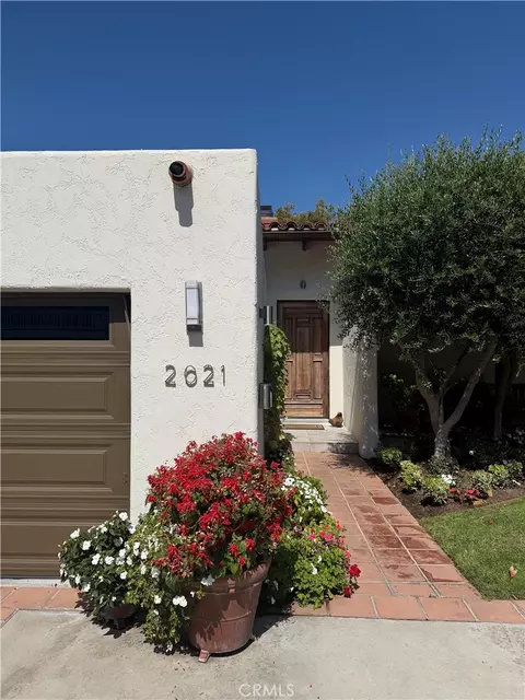 2021 Avenida Chico, Newport Beach, CA 92660