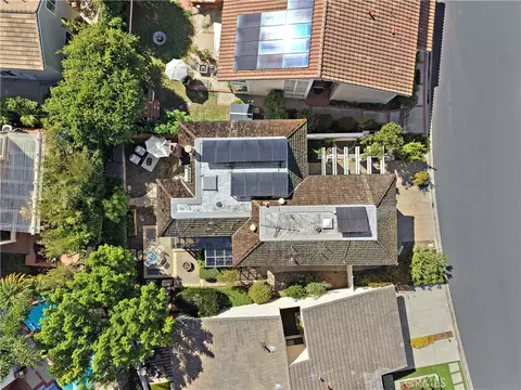 View/Area - 17802 Arbor, Irvine, CA 92612 photo 1 of 5
