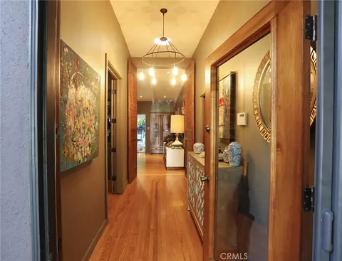 Entry Way - 5459 Oleta, Long Beach, CA 90815 photo 2 of 3
