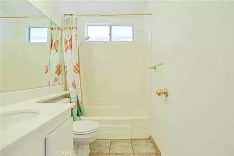 Bath - 11 Orchard, Irvine, CA 92618 photo 3 of 3