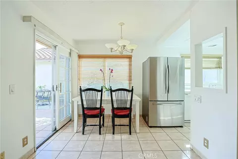 Dining - 11 Orchard, Irvine, CA 92618 photo 2 of 3