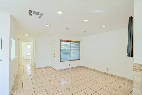 Living - 11 Orchard, Irvine, CA 92618 photo 3 of 5