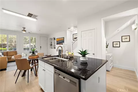 Kitchen - 23 Quartz Ln, Ladera Ranch, CA 92694 photo 1 of 3