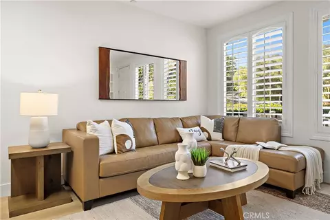 Living - 23 Quartz Ln, Ladera Ranch, CA 92694 photo 2 of 2