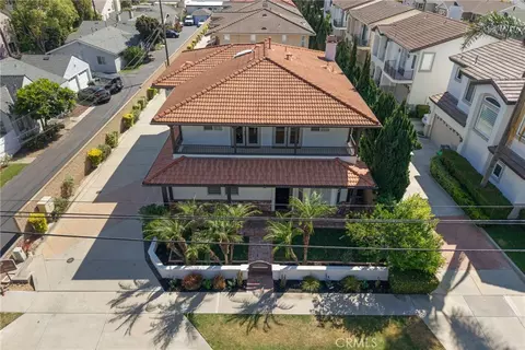 View/Area - 267 Mesa Dr, Costa Mesa, CA 92627 photo 1 of 2