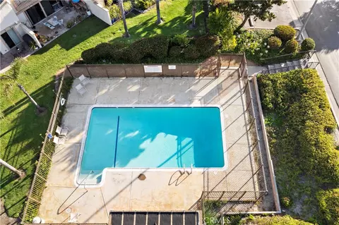 Exterior - 217 Avenida Adobe, San Clemente, CA 92672 photo 6 of 6