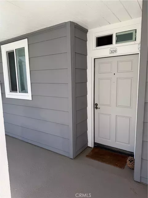 20331 Bluffside #309, Huntington Beach, CA 92646