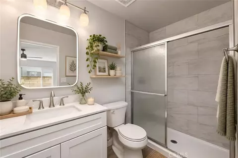 Bath - 25308 Via Pacifica, Valencia, CA 91355 photo 1 of 2