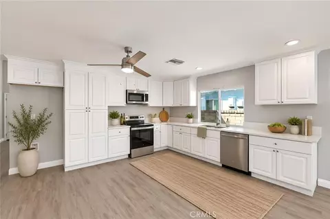 Kitchen - 25308 Via Pacifica, Valencia, CA 91355 photo 1 of 3