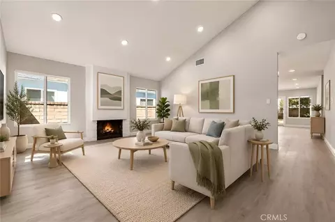 25308 Via Pacifica, Valencia, CA 91355