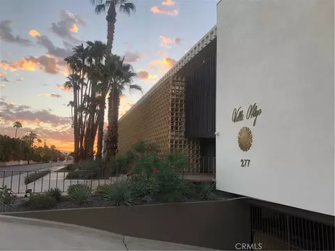 277 E Alejo Rd #204, Palm Springs, CA 92262