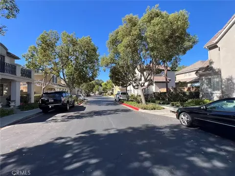 Exterior - 170 Cherrybrook, Irvine, CA 92618 photo 4 of 7