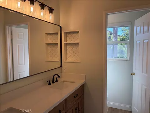 Bath - 170 Cherrybrook, Irvine, CA 92618 photo 2 of 4