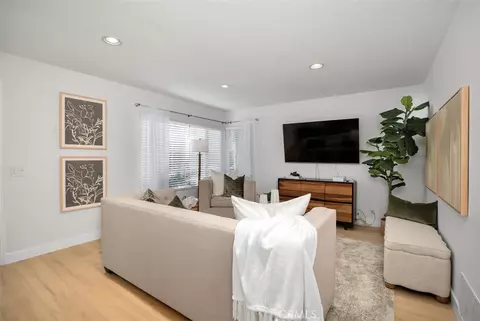 Living - 58 Clearbrook, Irvine, CA 92614 photo 4 of 4