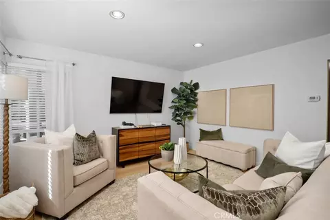 Living - 58 Clearbrook, Irvine, CA 92614 photo 3 of 4