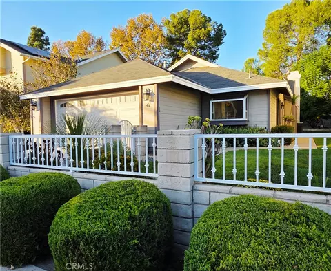 41 Jasmine Crk, Laguna Hills, CA 92653