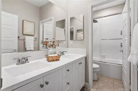 Bath - 102 Lavender, Lake Forest, CA 92630 photo 4 of 4