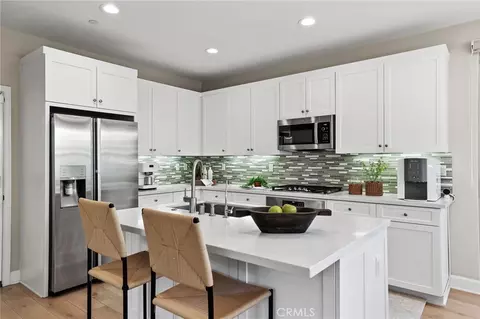 Kitchen - 102 Lavender, Lake Forest, CA 92630 photo 3 of 5