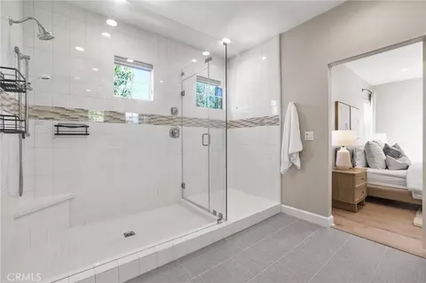 Bath - 102 Lavender, Lake Forest, CA 92630 photo 3 of 4