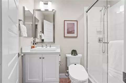 Bath - 102 Lavender, Lake Forest, CA 92630 photo 1 of 4