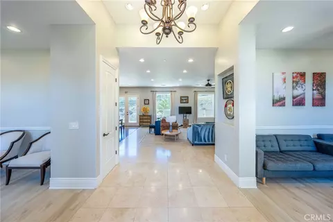 Entry Way - 31418 Calle De Talar, Bonsall, CA 92003 photo 1 of 3
