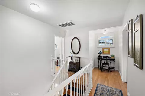 Entry Way - 5289 E Appian Way, Long Beach, CA 90803 photo 3 of 3