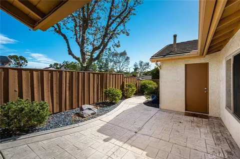 Exterior - 31 Tangerine, Irvine, CA 92618 photo 2 of 8