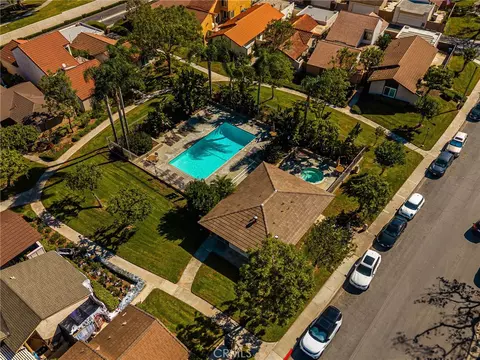 View/Area - 31 Tangerine, Irvine, CA 92618 photo 1 of 5