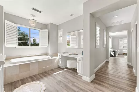 Entry Way - 4 Adele St, Ladera Ranch, CA 92694 photo 9 of 10