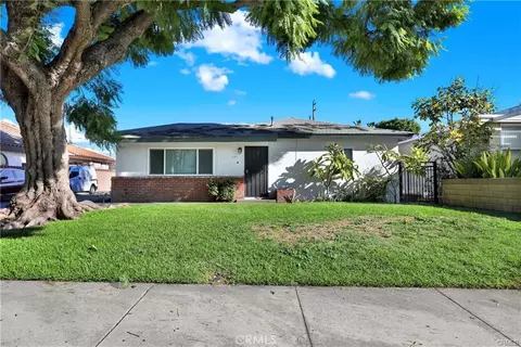 291 W Artesia St, Pomona, CA 91768