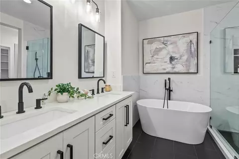 Bath - 42 Bayley, Ladera Ranch, CA 92694 photo 2 of 5