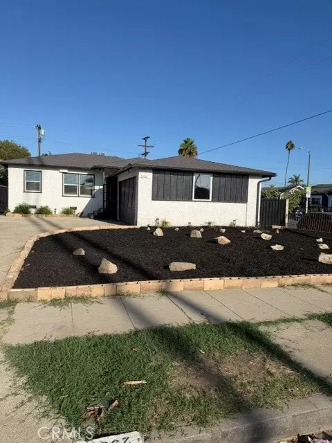 2960 8th Ave, Los Angeles, CA 90018