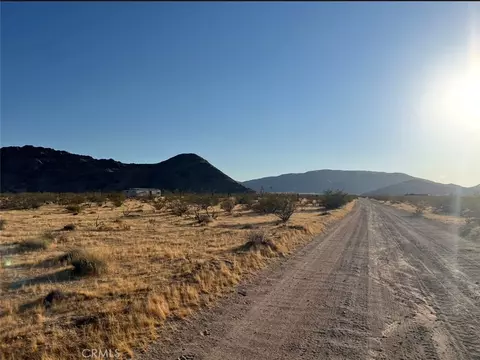 0 No End Rd, Lucerne Valley, CA 92356 photo 4