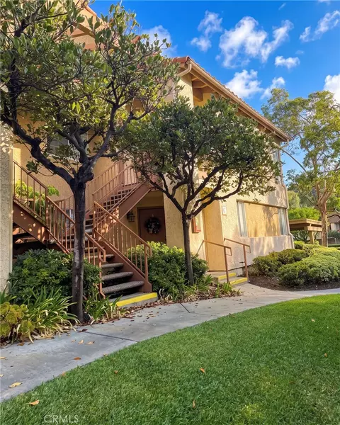 5300 Silver Cyn #G, Yorba Linda, CA 92887
