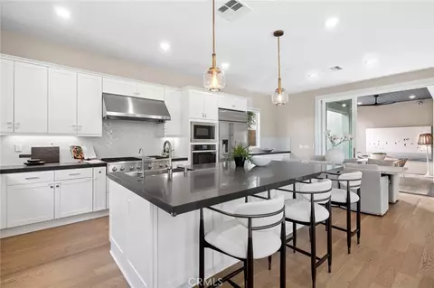 Kitchen - 107 Spiral, Irvine, CA 92618 photo 3 of 4