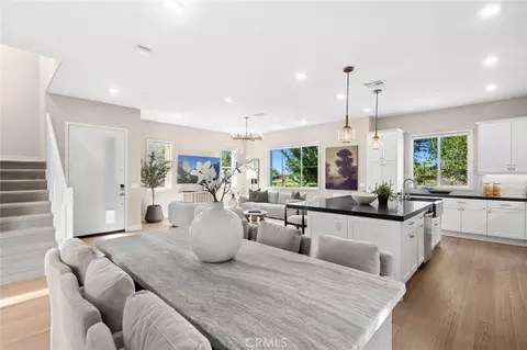 Entry Way - 107 Spiral, Irvine, CA 92618 photo 1 of 3
