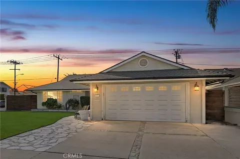 10212 Valley Frg, Huntington Beach, CA 92646
