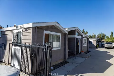 1113 W Mcfadden, Santa Ana, CA 92707