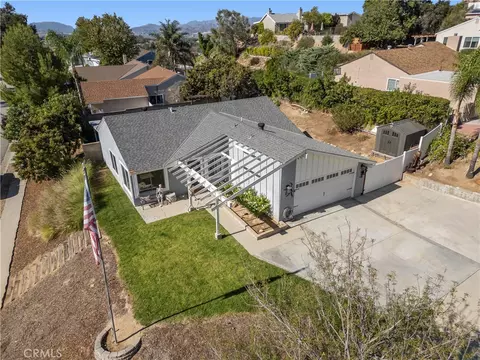 View/Area - 27371 Garza, Saugus, CA 91350 photo 3 of 6