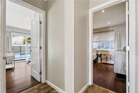 Entry Way - 27371 Garza, Saugus, CA 91350 photo 2 of 2